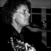 Live Musik mit Georg Schütz aus Jena (One Man Band)