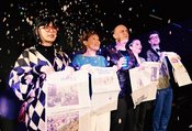 Konfetti! Ein Zauberabend für politisch Verwirrte