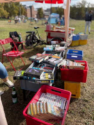 Buchflohmarkt auf dem Turley-Fest