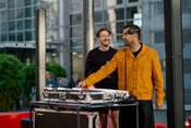 Open Area: Live-DJ-Set und Vinyl-Session