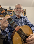 Ohne Vorkenntnisse Kinderlieder, Hits und Songs auf der Gitarre begleiten - JelGi-Kurs mit Andreas von Hoff