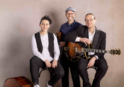 Großes Gewächs trifft akustischen Swing – INSWINGTIEF im Weingut Störrlein Krenig (Kulturherbst)