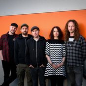 The Burning Flags & The Gluesniffers