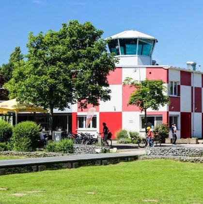 Alter Flugplatz Bonames