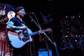 Singer/Songwriter Night mit Blake Cateris