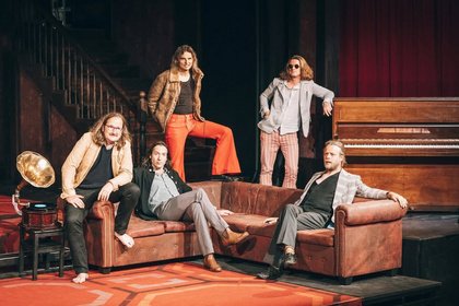 Beatles meets Pink Floyd - The Magical Mystery Band plays Beatles & Pink Floyd