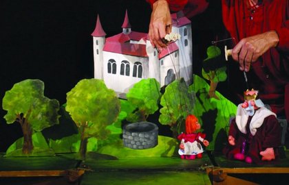 Theater Trittbrettl – Von der Prinzessin die sich um alles in der Welt den Mond wünschte