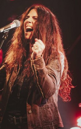 Blue Monday präsentiert: Sari Schorr & Band