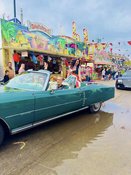 Oldtimer Treffen mit Parade rund um den Festplatz