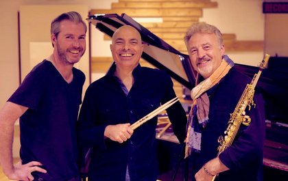 TIM GARLAND’S LIGHTHOUSE TRIO