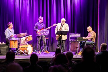 WEDNESDAY Jazz+Blues+Co präsentiert: Georg Boeßner Trio feat. Helmut Engelhardt