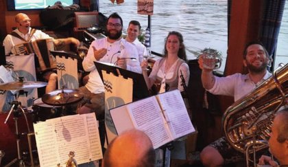 Bayerischer Abend auf der Rhein