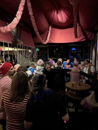 Einstimmung in den Karneval