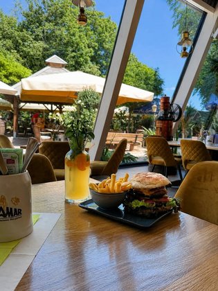 B2B – Burger & Brause!
