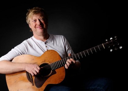 LIVE MUSIK mit PADDY SCHMIDT