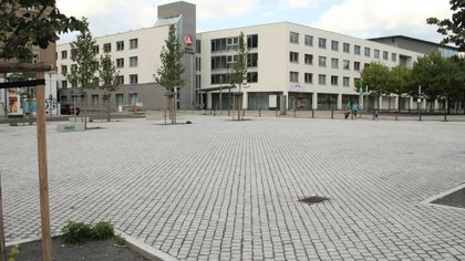 1. Trödelmarkt auf dem Huygensplatz - jetzt Standplatz buchen!