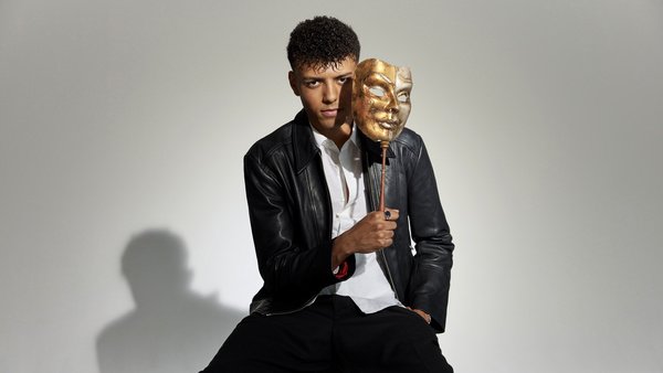 Pianist Louis Philippson geht 2027 auf große "Masquerade"-Tour