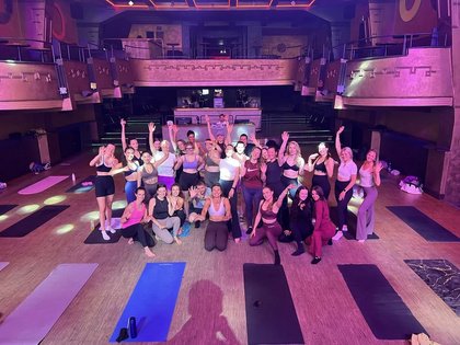 Drumnbass pilates v klubu Roxy
