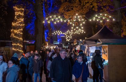 Weihnachtsmarkt auf Schloss Walbeck