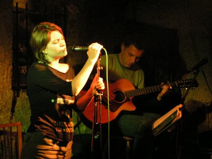 Open Stage: Singer/Songwriter, Folk & Acoustic Music