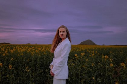 Anna Pancaldi (UK) & BELLE MT.