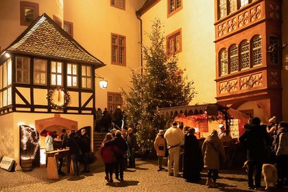 Historischer Weihnachtsmarkt Burg Ronneburg 1. Advent 63549
