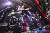 CF98 (pop-punk, PL) + Treibgut (garage, punk, BLN) im Schokoladen (#berlinpunk)