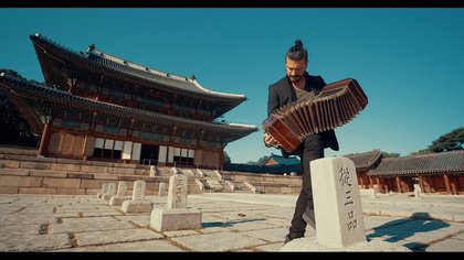 „In Road We Trust“ – Dokumentarfilm über El Cachivache Quinteto (70 min)