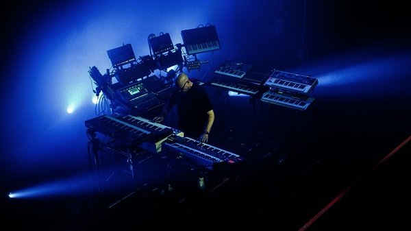 Schiller kehrt 2027 mit "Zenith" in die Clubs zurück