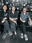 Escape with Romeo + Support: RUEBI - Hamburg / Hafenklang