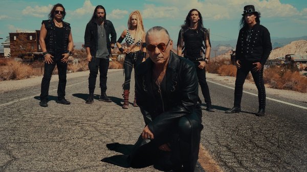 Bruce Dickinson kehrt 2027 mit Band-Tour zurück