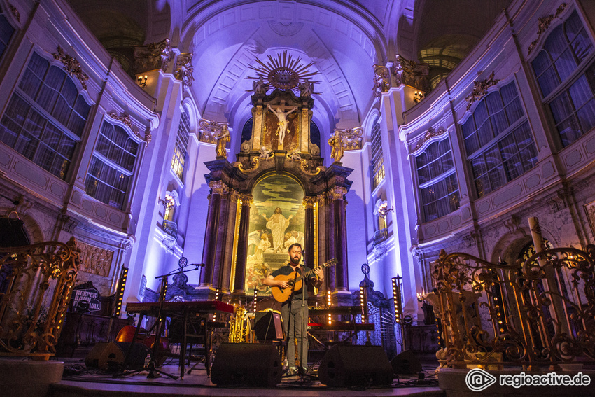 Villagers (live beim Reeperbahn Festival 2016)