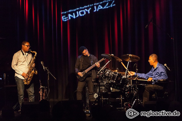 Große Namen - Enjoy Jazz 2016: Bilder vom Jack DeJohnette Trio live in Ludwigshafen 