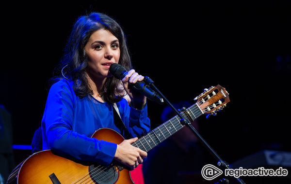 Vielstimmig und vielseitig - Katie Melua und der Gori Women's Choir gehen in Frankfurt auf Reise nach Georgien 