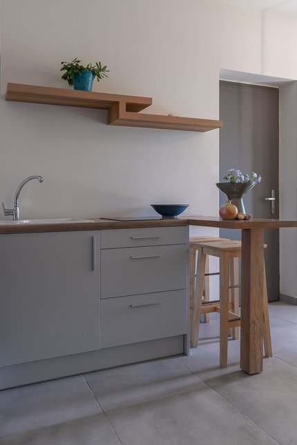 Superior Suite - Intro Right