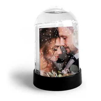 SNOW GLOBE