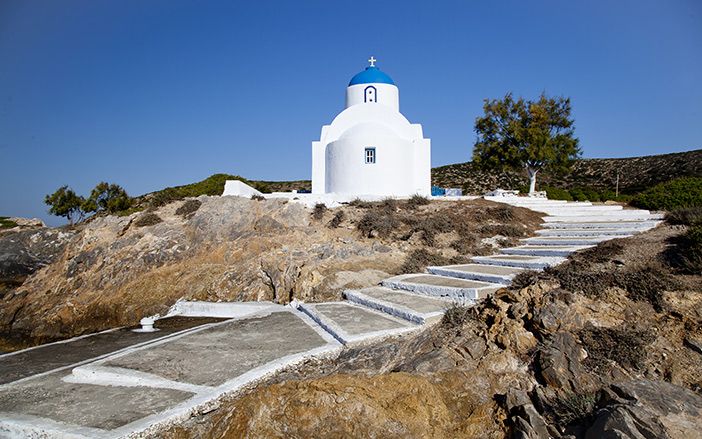 Φοβερό εκκλησάκι στην Αμοργό