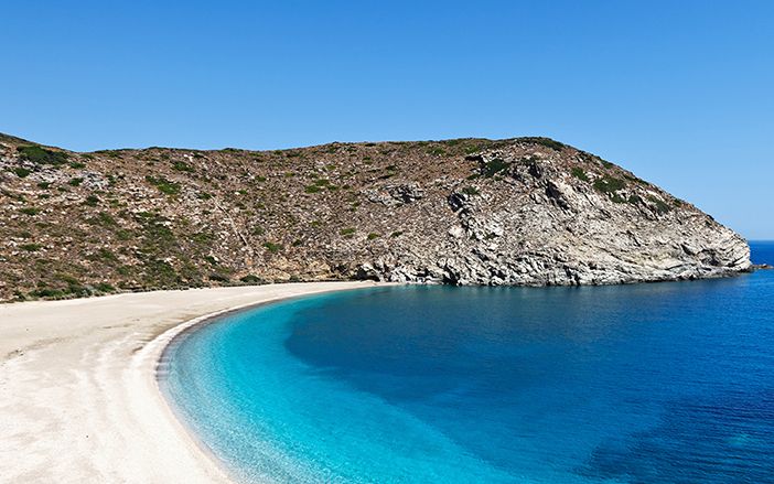 Plage de sable sur Andros