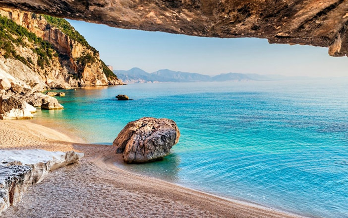 Κάλα Γκολορίτζε, μία παραλία που αξίζει να επισκεφθείς