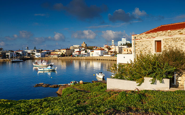 Η μικρή Χώρα στα ηρωικά Ψαρά