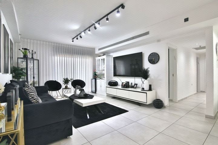 Panoramic Modern Haven