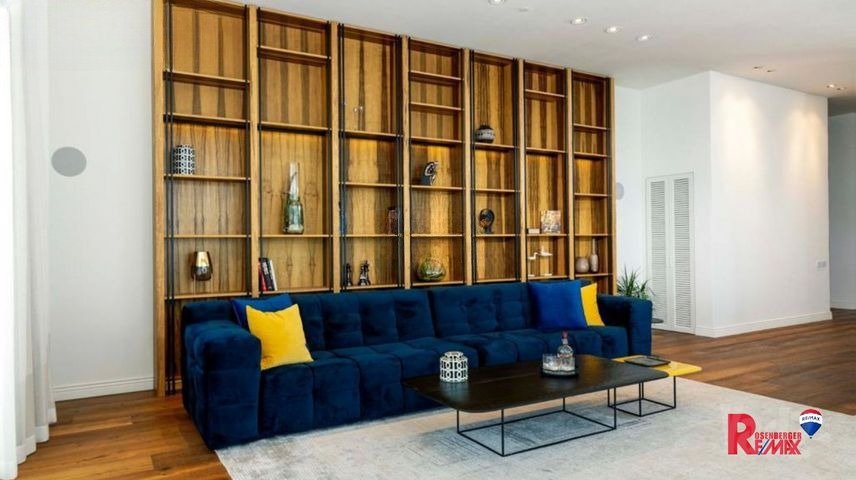 Panoramic Coastal Haven