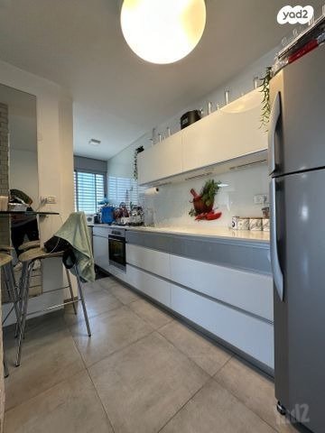 Renovated Motzkin Gem