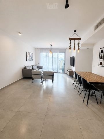 פנינה מודרנית בנתניה