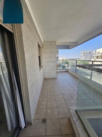 Spacious Harish Retreat