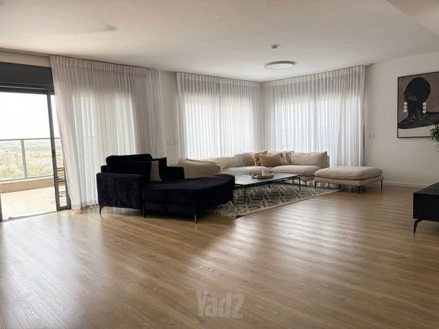 Panoramic Penthouse Oasis
