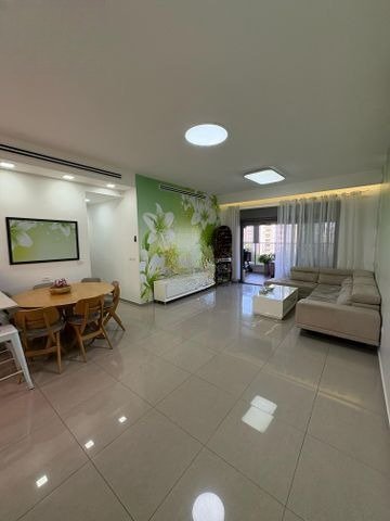 Spacious Family Retreat