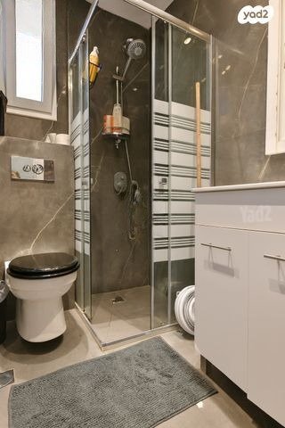 Bright Renovated Nest