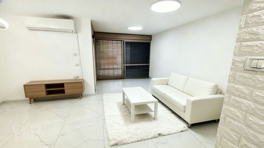 Modern Garden Oasis