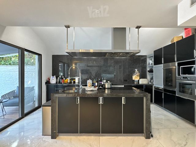 Exclusive Herzliya Estate